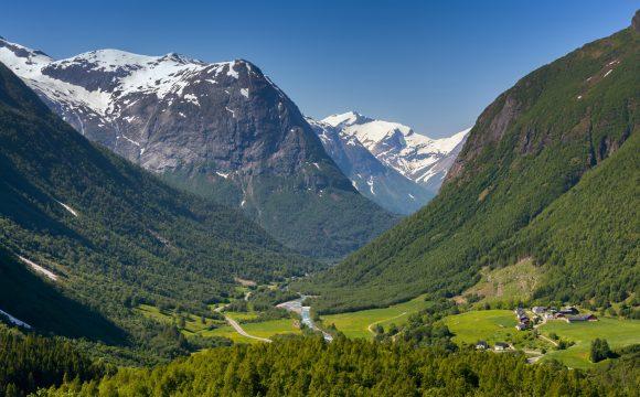 digitale-ordb-ker-til-datamaskin-nettbrett-og-mobil-ordnett-no